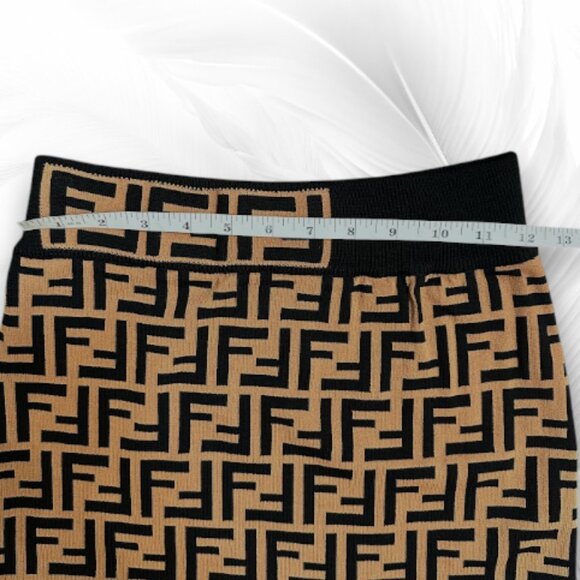 New Women’s Beige And Black Knit Bodycon Midi Skirt Geometric Pattern Size: S - Picture 7 of 10